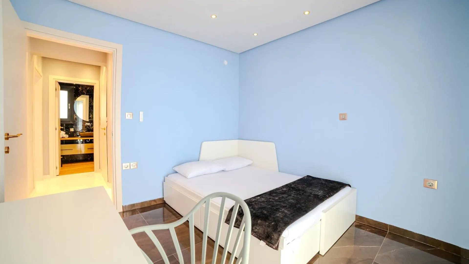 Auralux Apartment Agia Triada