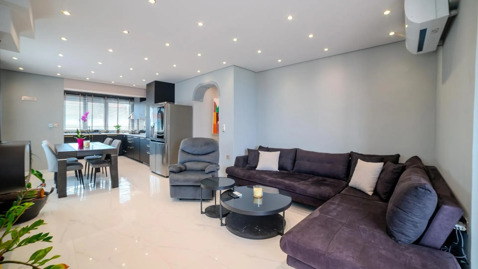 Auralux Apartment Agia Triada  Greece