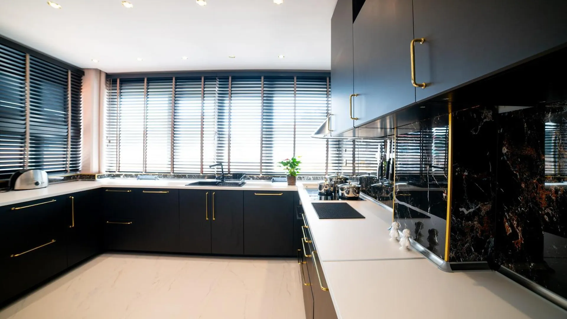 Auralux Apartment Agia Triada