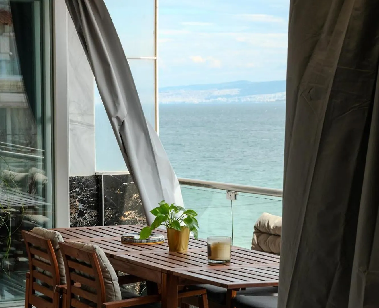 Auralux Apartment Agia Triada