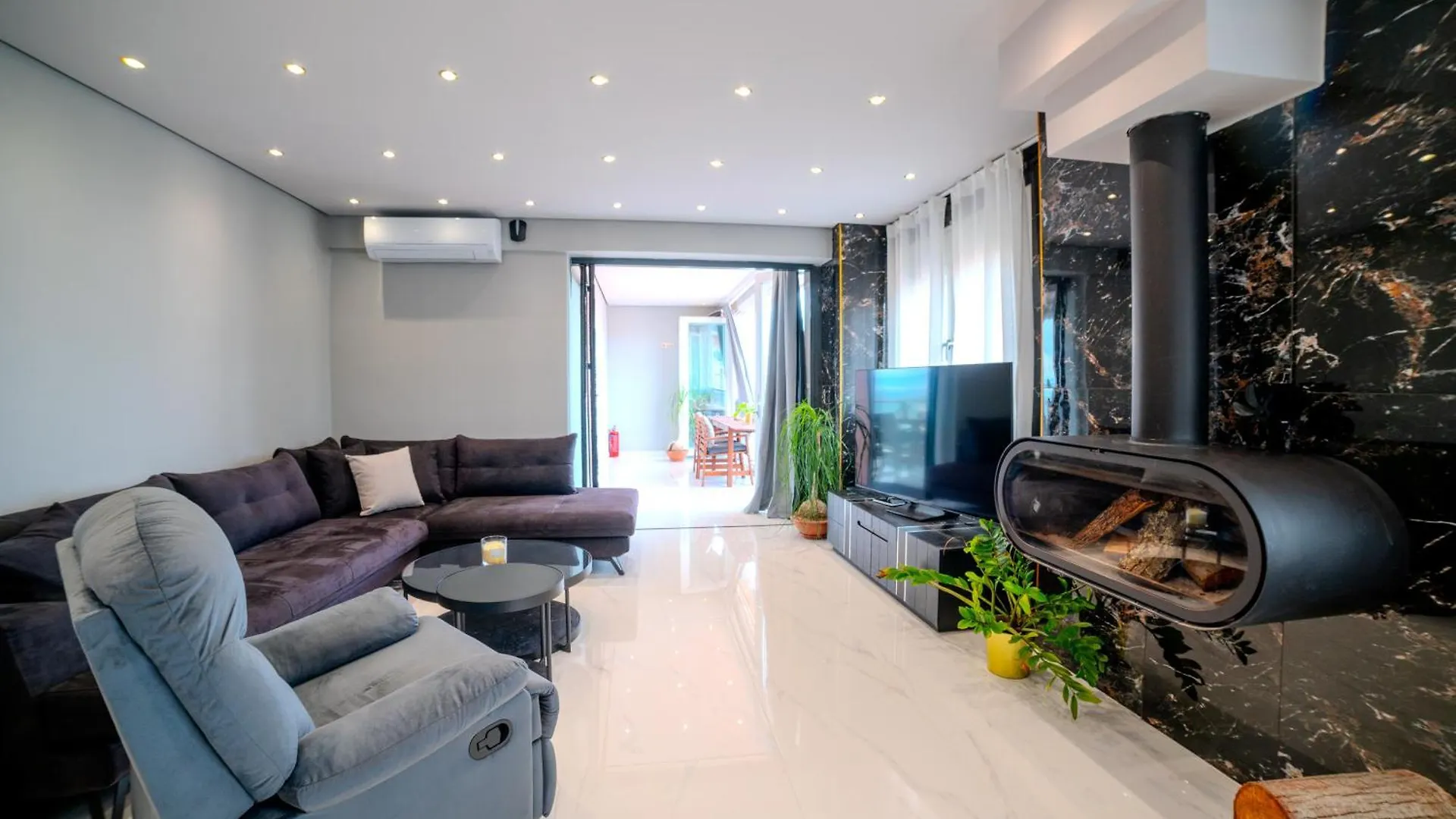 Auralux Apartment Agia Triada  Greece